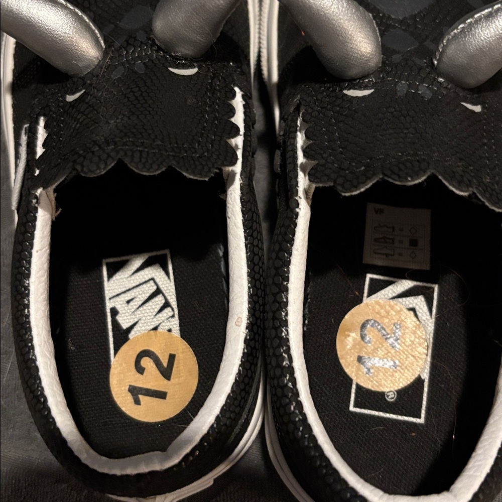 Vans Black and Silver Kids Sneakers - Picture 2 of 6